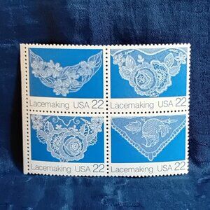 Uncirculated USA 1987 Lacemaking Block of Four 22 Cent Stamps!!